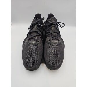 NIKE AIR MAX SZ 9 COLOR OLIVO SINTETIC MALLA